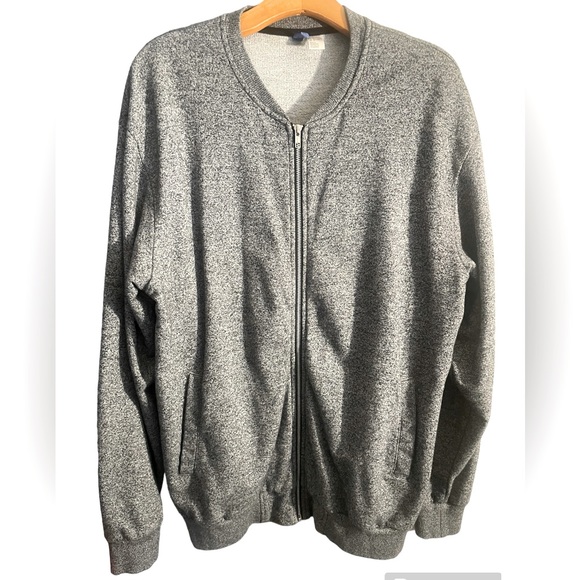Mens Large very comfy zip up sweater. - Picture 1 of 1